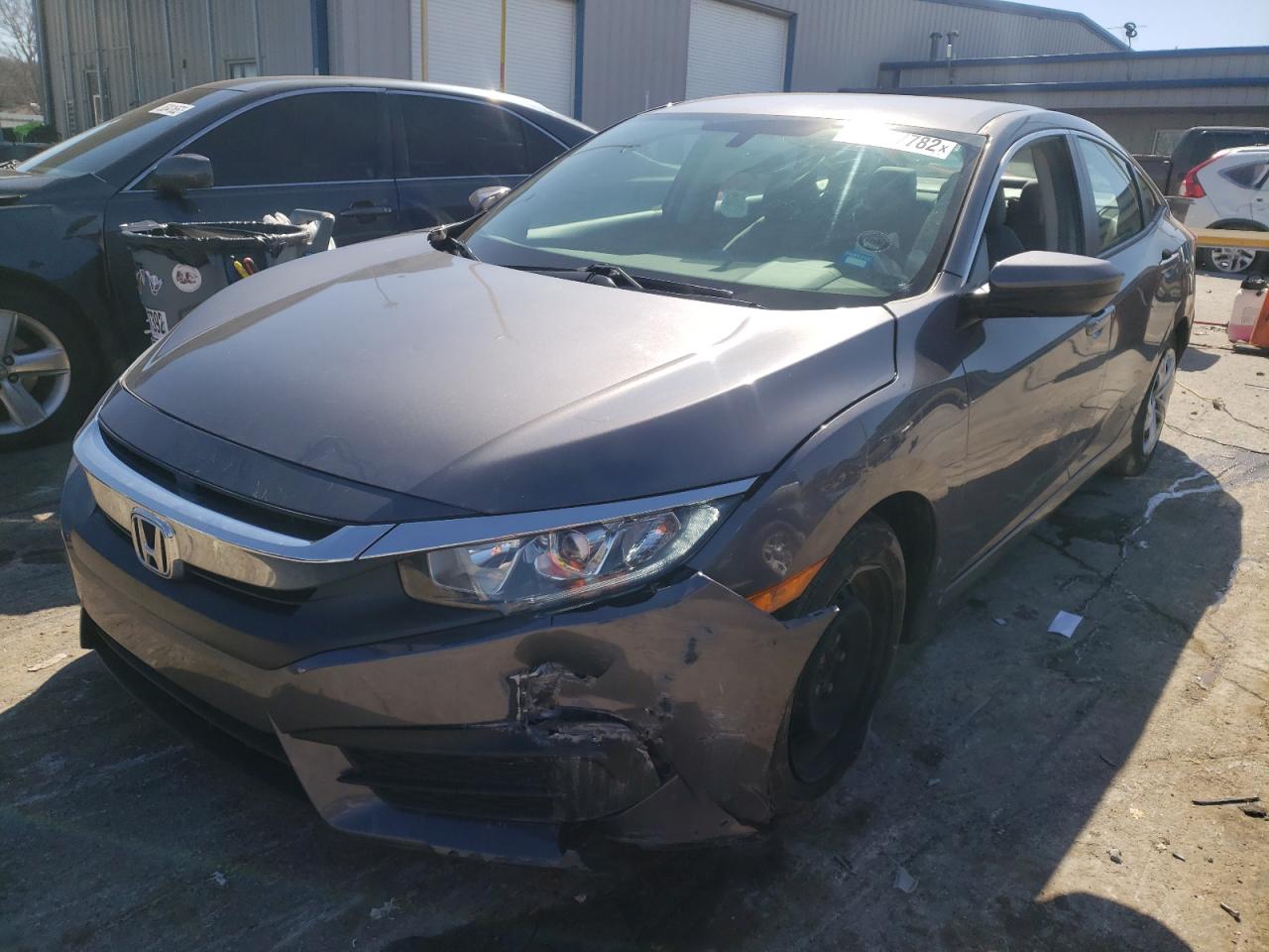 Photo 2 from auction – 2016 HONDA CIVIC LX with VIN 19XFC2F53GE079083
