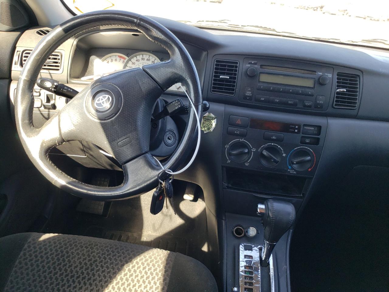 Photo 9 from auction – 2005 TOYOTA COROLLA CE with VIN 1NXBR32E05Z559066