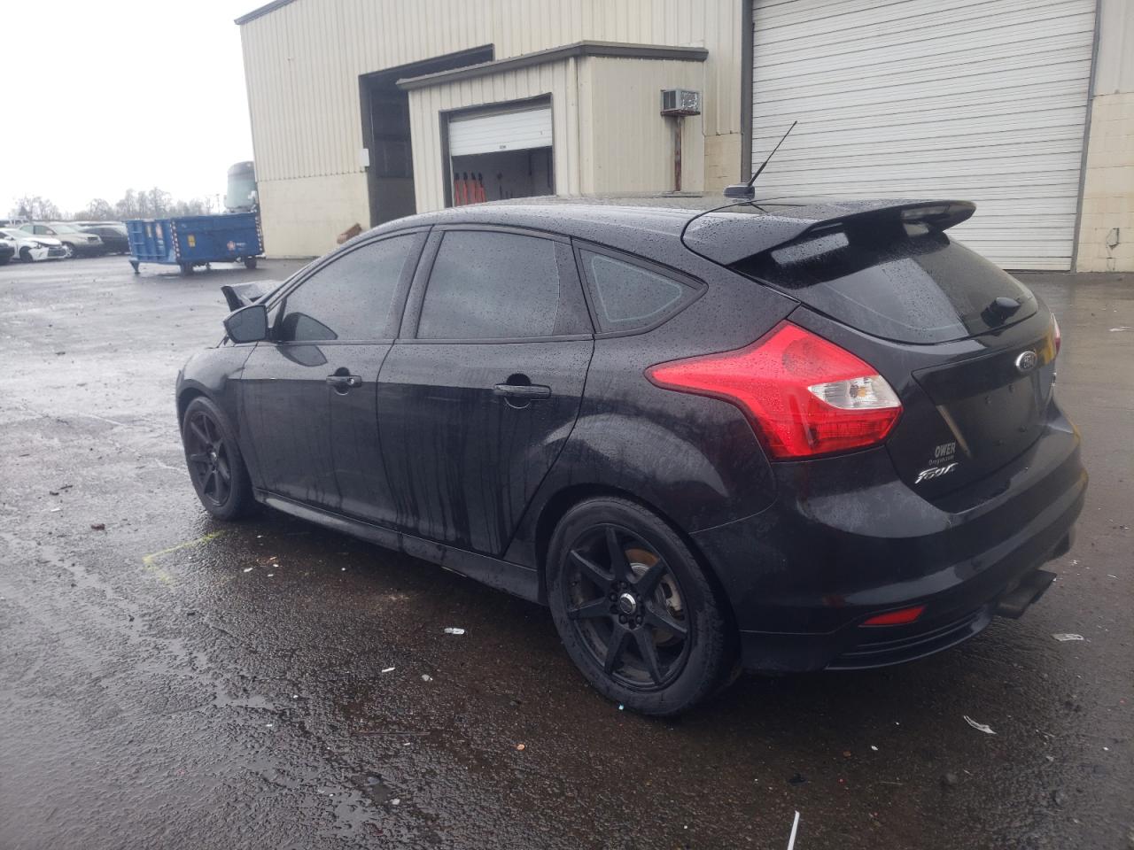 Photo 3 from auction – 2013 FORD FOCUS ST with VIN 1FADP3L93DL185650