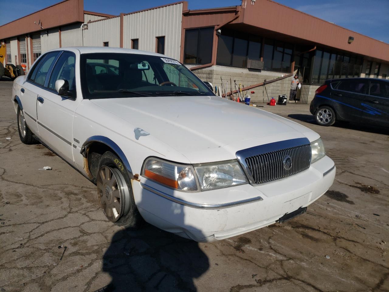 MERCURY GRAND MARQ 2003 with VIN 2MEFM75W13X703017 - Photo from auction