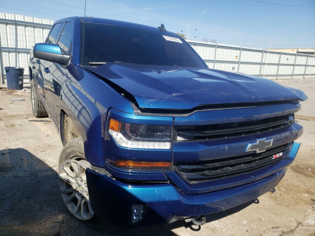 CHEVROLET SILVERADO 2016 with VIN 3GCUKREC3GG289142 - Photo from auction