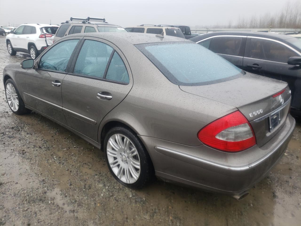 Photo 3 from auction – 2008 MERCEDES-BENZ E 550 4MAT with VIN WDBUF90X98B277262