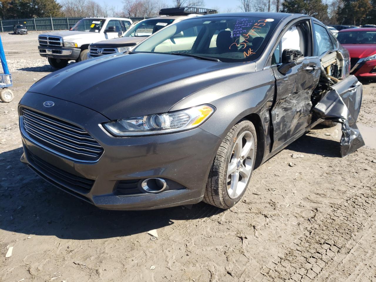 Photo 2 from auction – 2016 FORD FUSION SE with VIN 3FA6P0HD8GR149379