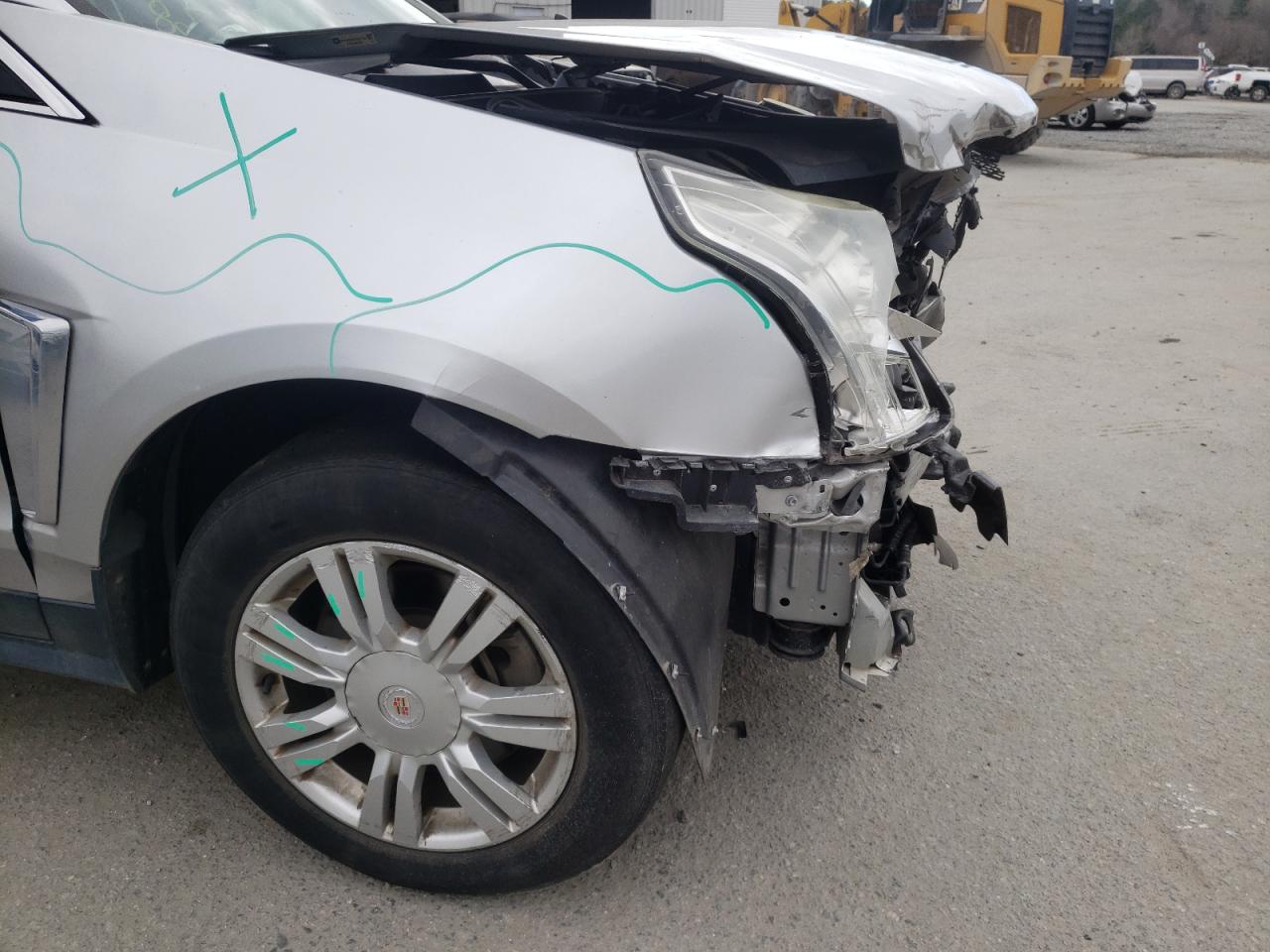 Photo 10 from auction – 2014 CADILLAC SRX with VIN 3GYFNAE35ES637724