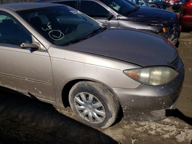 Photo 9 from auction – 2005 TOYOTA CAMRY LE with VIN 4T1BE30K95U967067