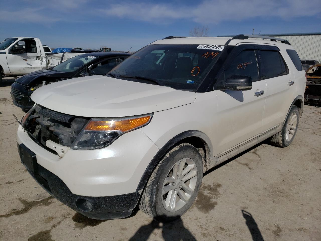 Photo 2 from auction – 2012 FORD EXPLORER X with VIN 1FMHK8D83CGA20536
