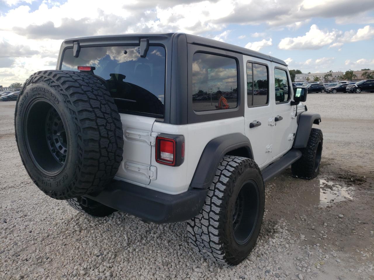 Photo 4 from auction – 2021 JEEP WRANGLER U with VIN 1C4HJXDN1MW736995