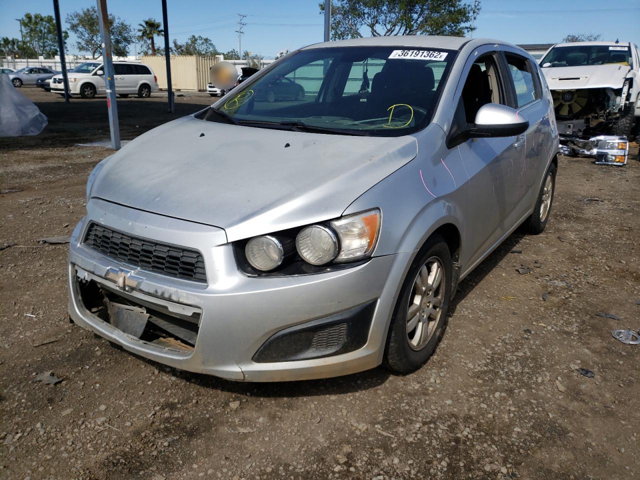 Photo 2 from auction – 2012 CHEVROLET SONIC LT with VIN 1G1JC6SH5C4149835