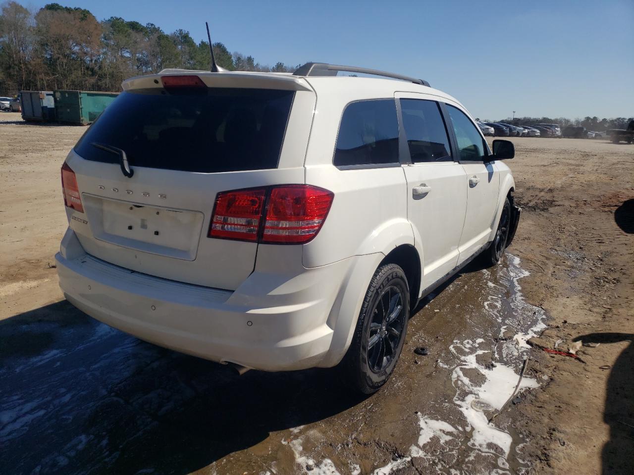 Photo 4 from auction – 2020 DODGE JOURNEY SE with VIN 3C4PDCAB5LT266223