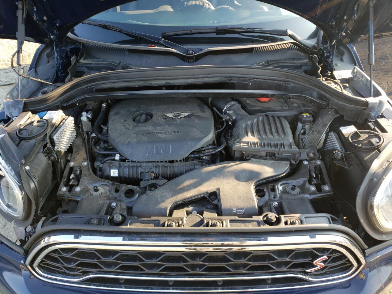 Photo 7 from auction – 2018 MINI COOPER S C with VIN WMZYT5C37J3E68887
