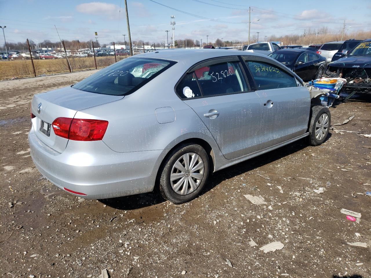 Photo 4 from auction – 2014 VOLKSWAGEN JETTA BASE with VIN 3VW1K7AJ0EM435603