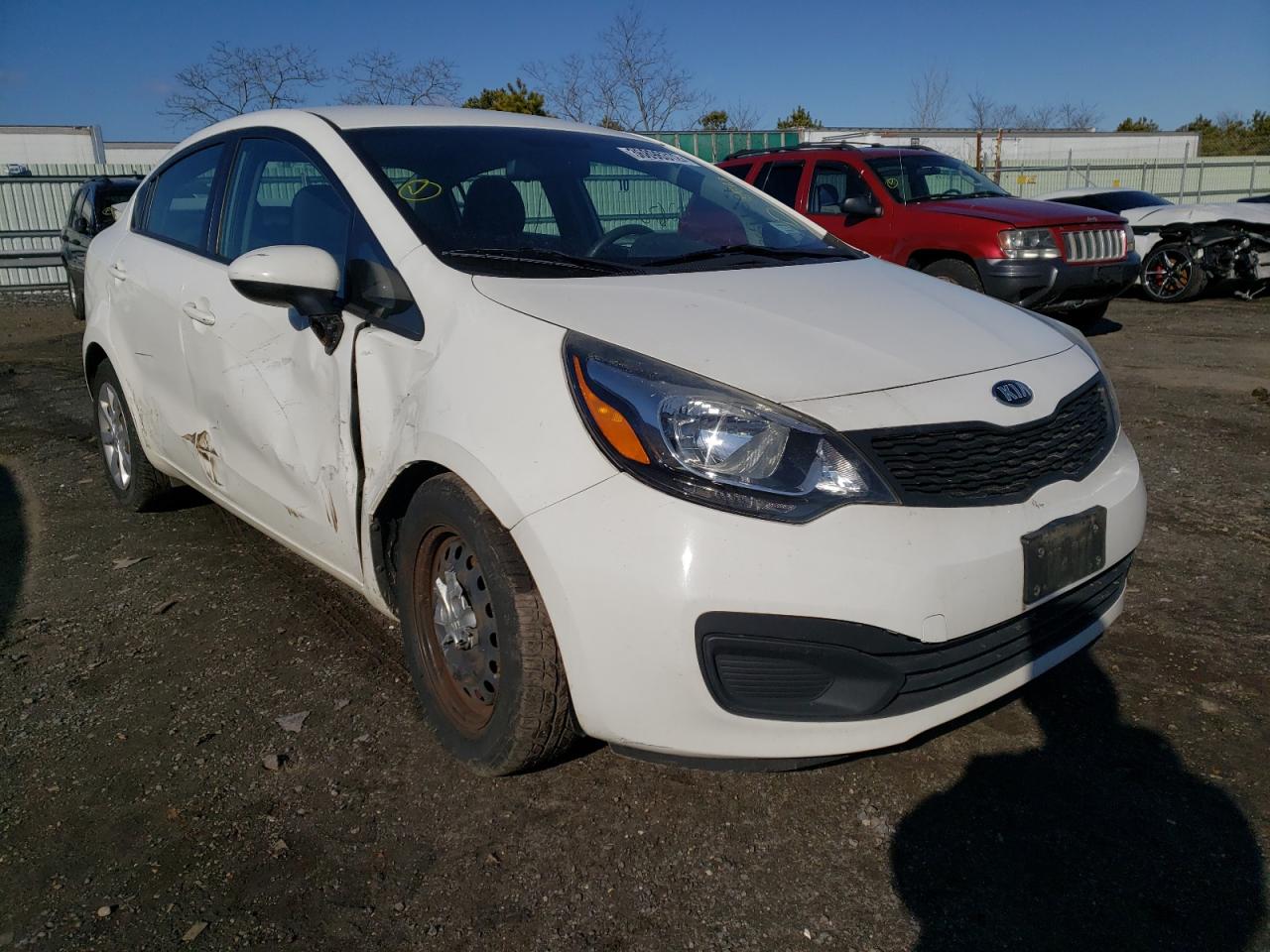 KIA RIO LX 2014 with VIN KNADM4A36E6389668 - Photo from auction