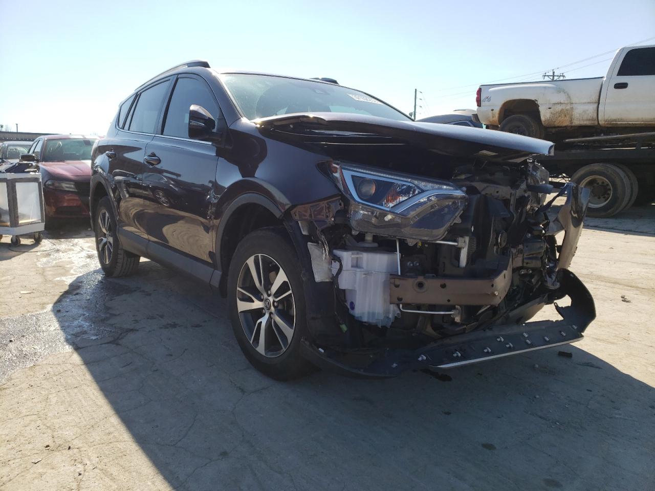 TOYOTA RAV4 XLE 2017 with VIN 2T3WFREV3HW396515 - Photo from auction