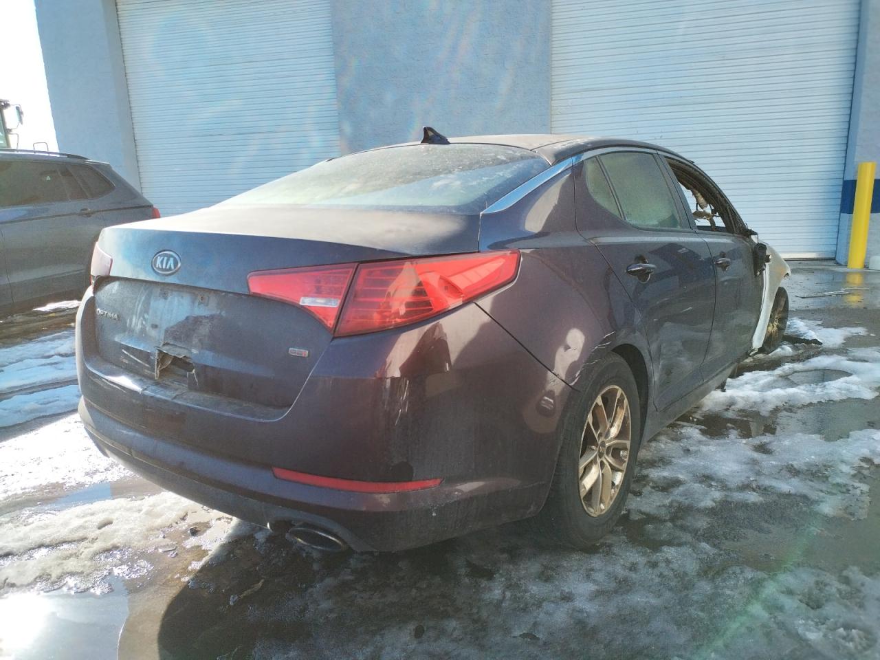 Photo 4 from auction – 2011 KIA OPTIMA LX with VIN KNAGM4A78B5134098
