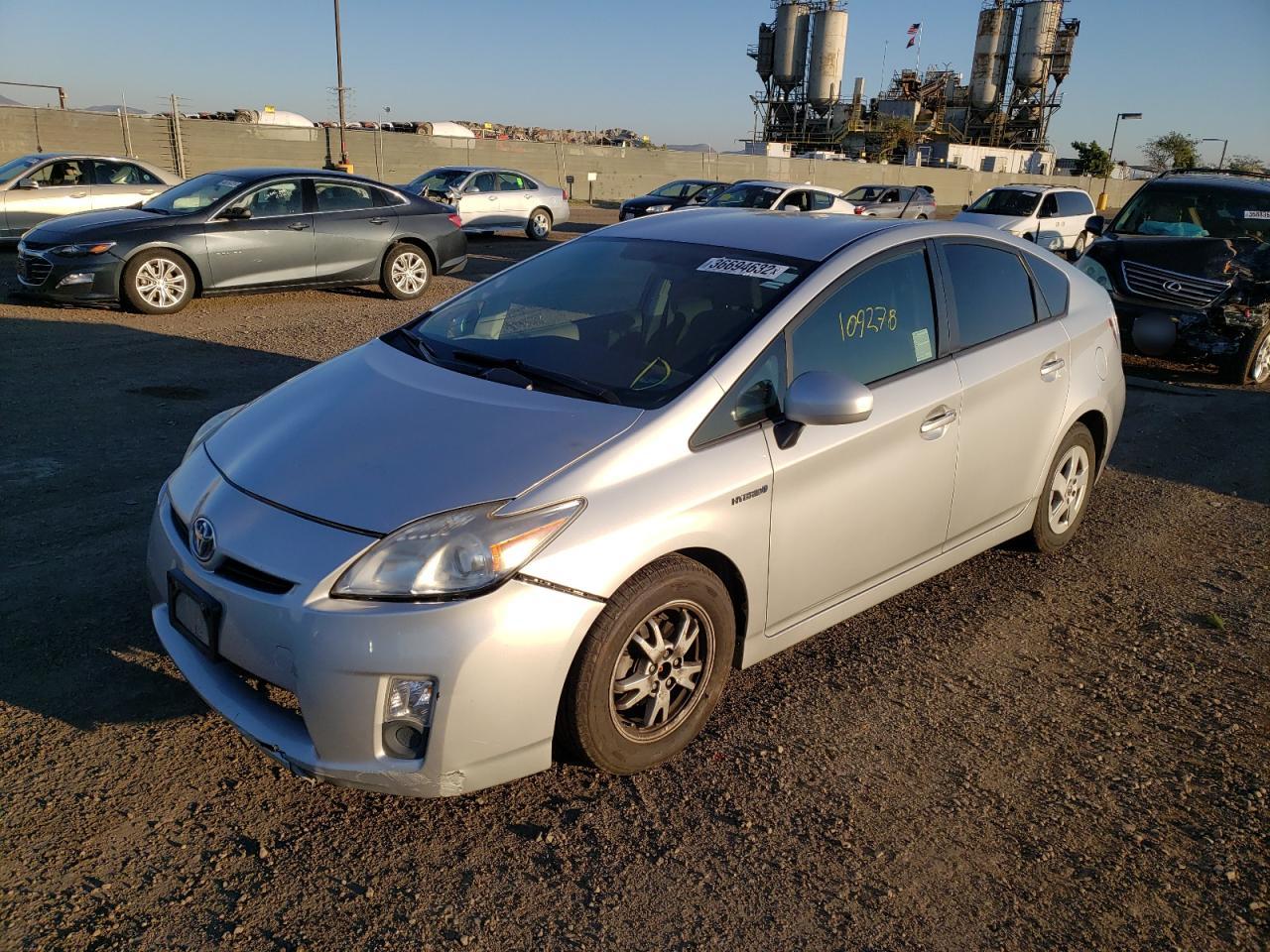 Photo 2 from auction – 2011 TOYOTA PRIUS with VIN JTDKN3DU0B1370533