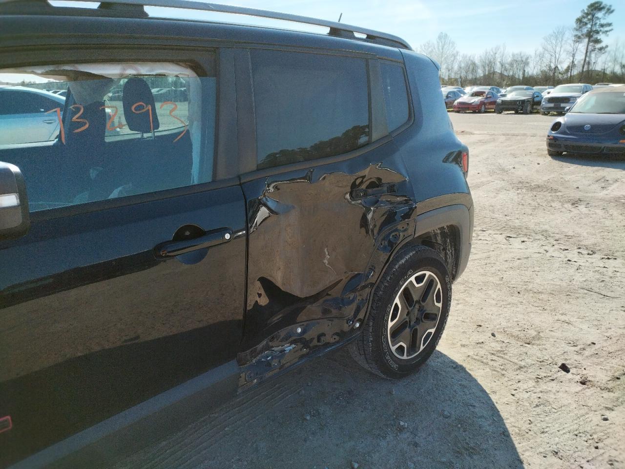 Photo 9 from auction – 2015 JEEP RENEGADE T with VIN ZACCJBCT4FPB21015