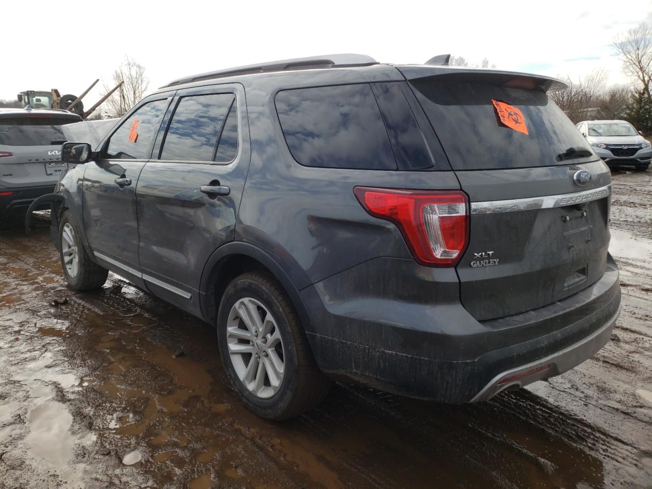 Photo 3 from auction – 2017 FORD EXPLORER X with VIN 1FM5K7DH1HGB88857