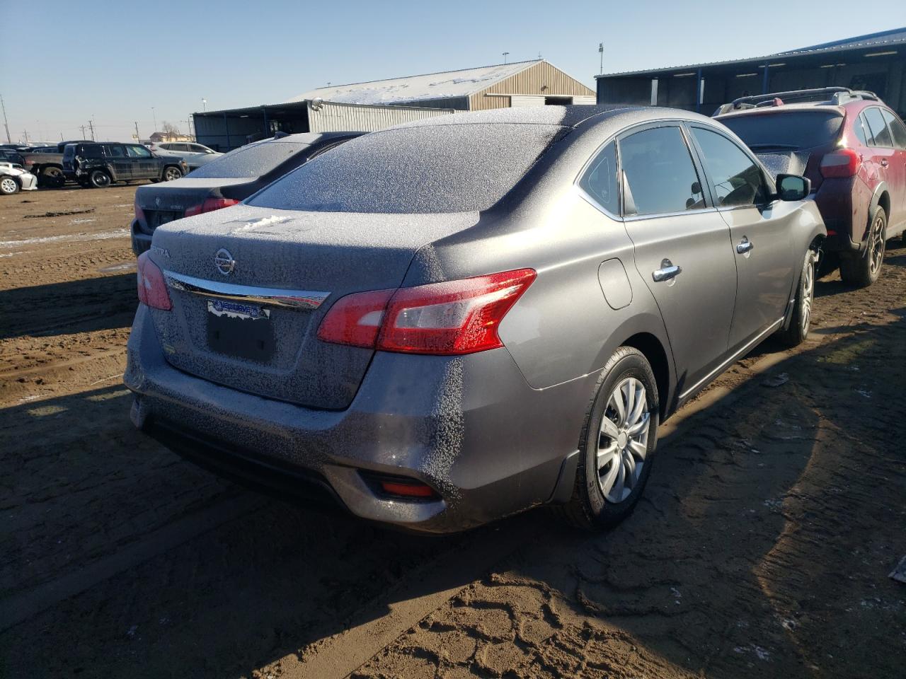 Photo 4 from auction – 2017 NISSAN SENTRA S with VIN 3N1AB7AP2HY265980