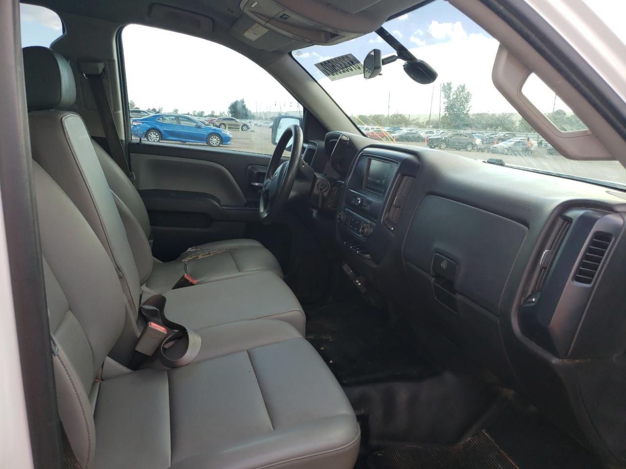 Photo 5 from auction – 2016 CHEVROLET SILVERADO with VIN 1GCVKNEC2GZ218222