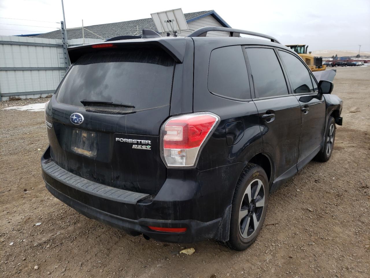 Photo 4 from auction – 2017 SUBARU FORESTER 2 with VIN JF2SJAGC2HH583665