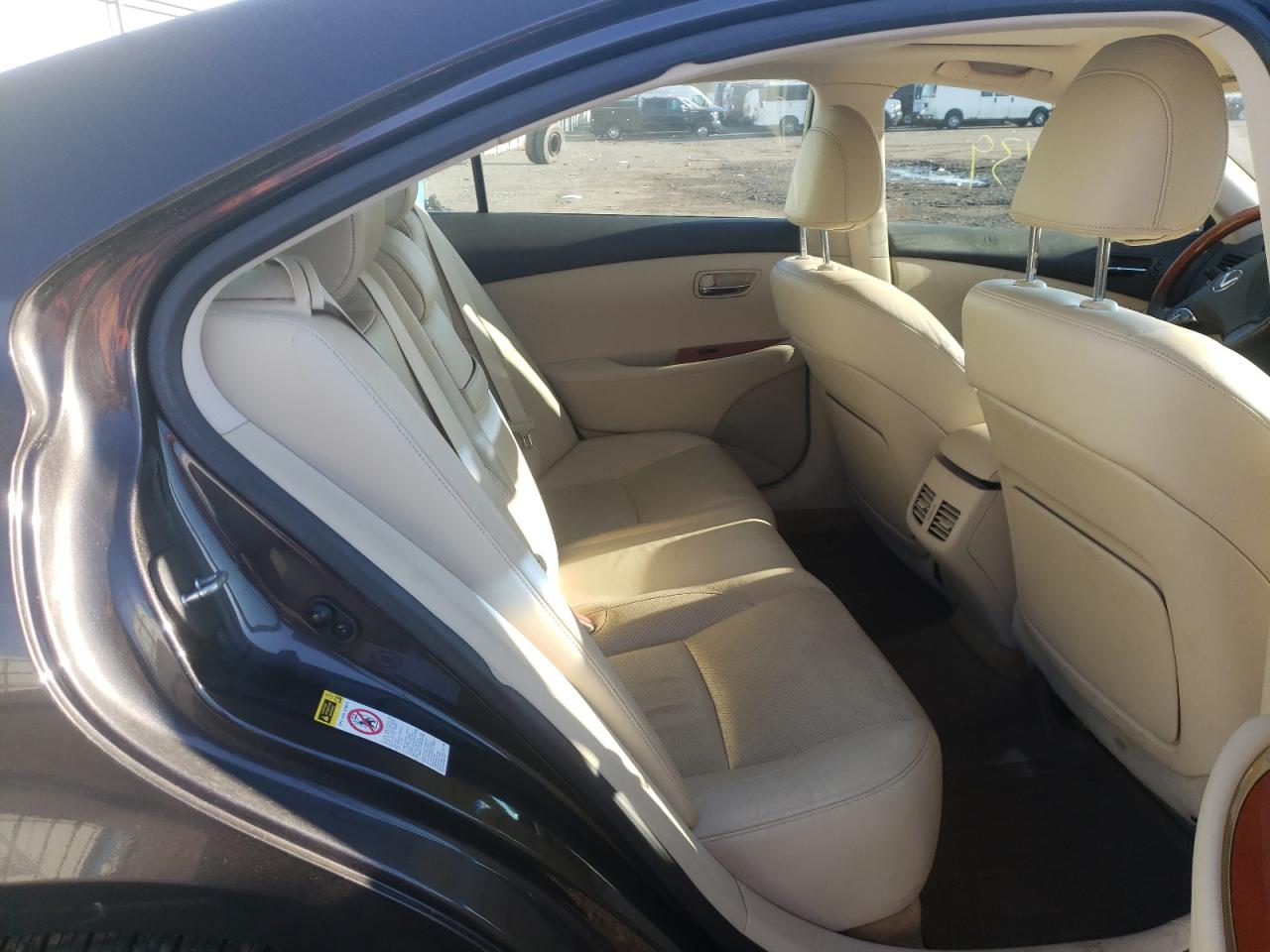 Photo 6 from auction – 2010 LEXUS ES 350 with VIN JTHBK1EG8A2364640