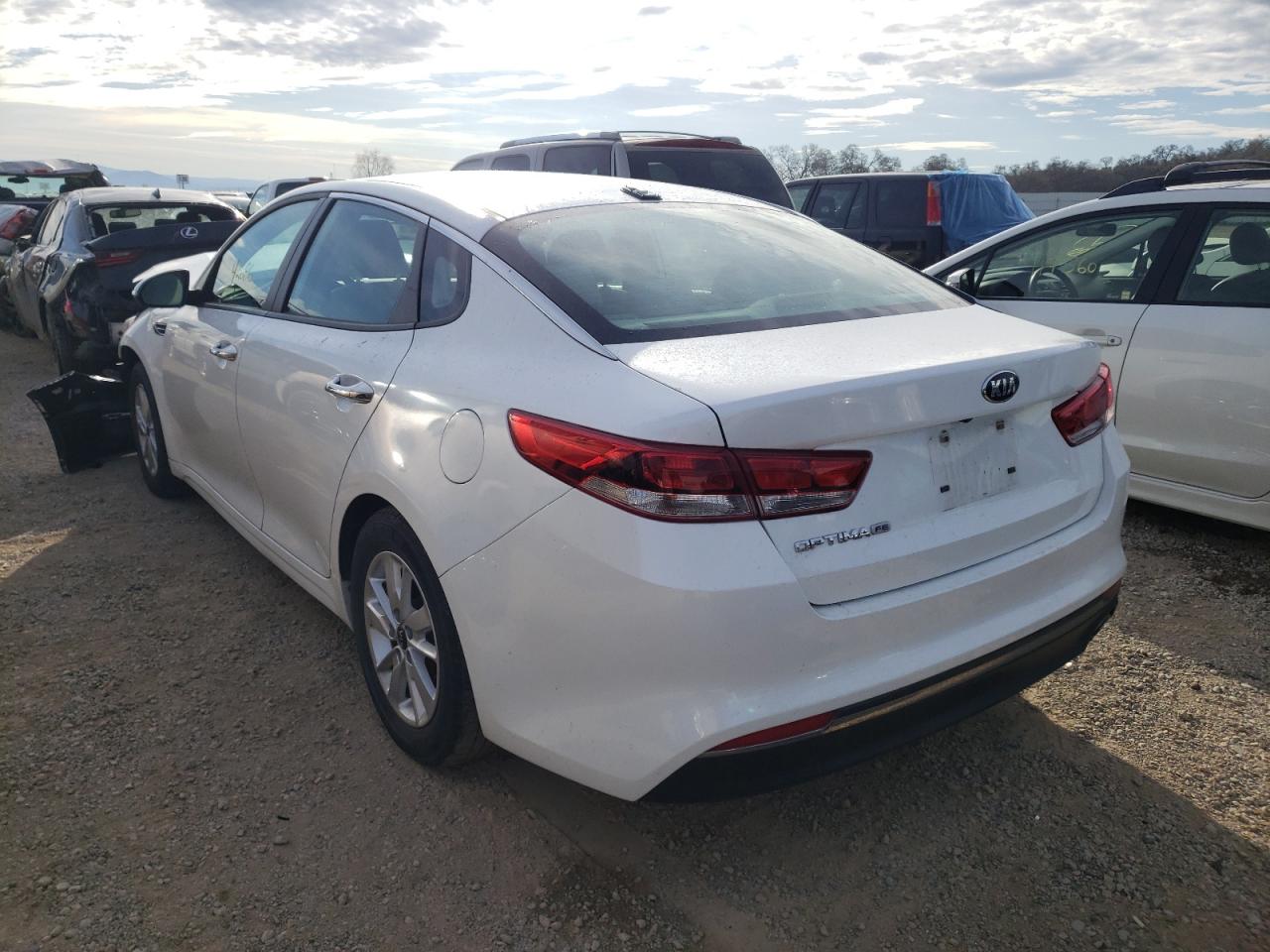 Photo 3 from auction – 2016 KIA OPTIMA LX with VIN KNAGT4L39G5096238