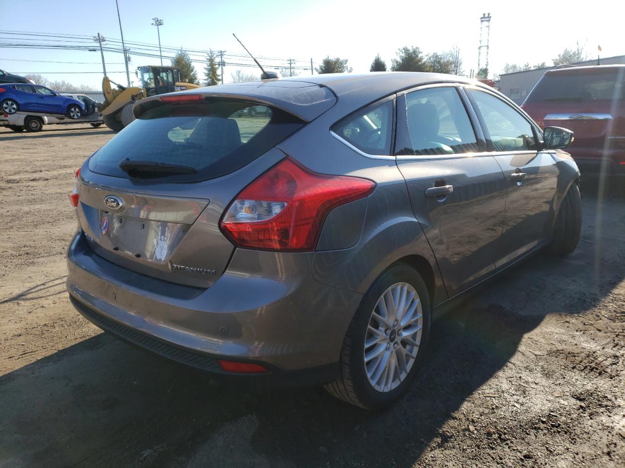 Photo 4 from auction – 2014 FORD FOCUS TITA with VIN 1FADP3N23EL166162