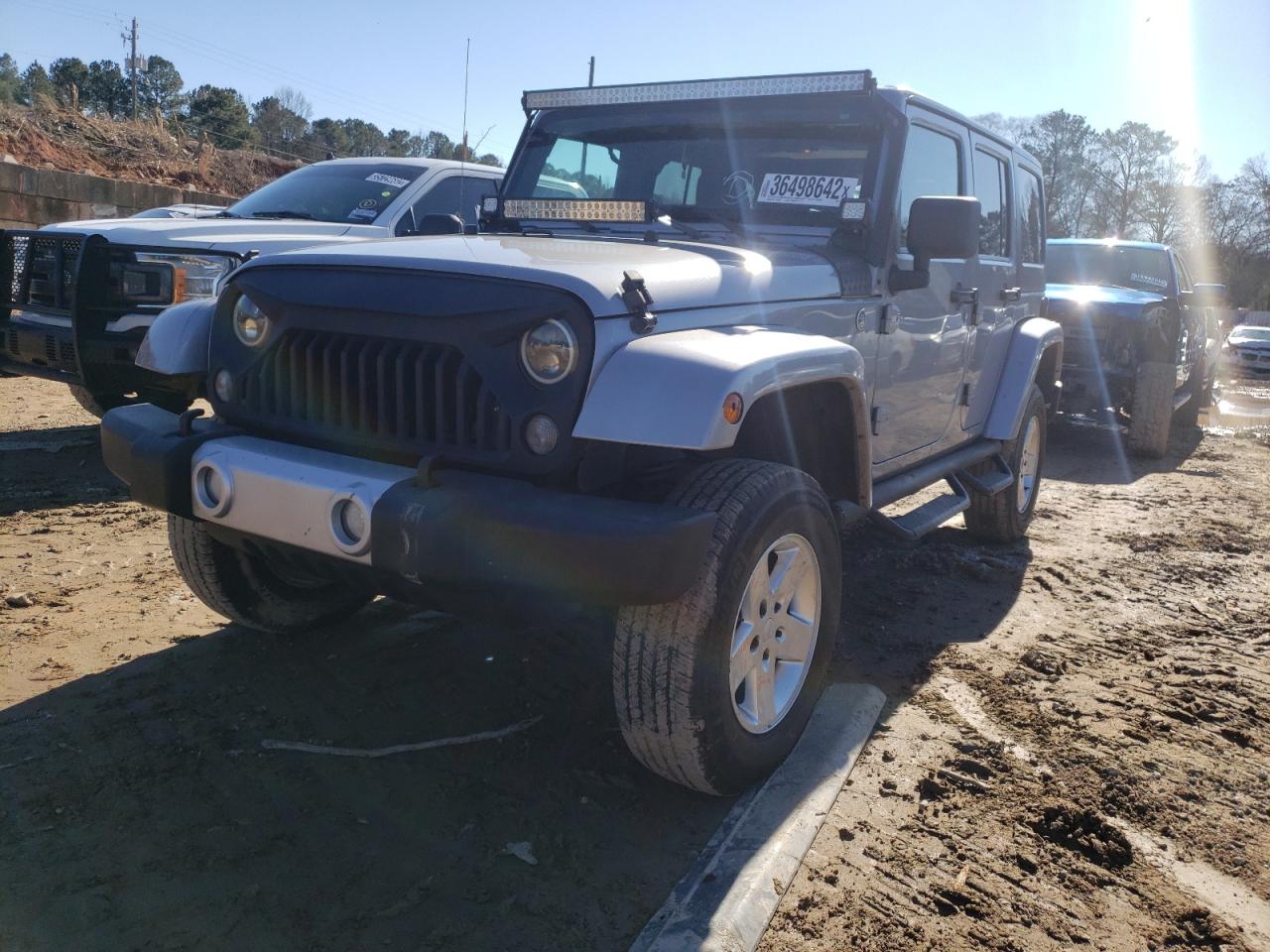 Photo 2 from auction – 2014 JEEP WRANGLER U with VIN 1C4BJWEG0EL139212