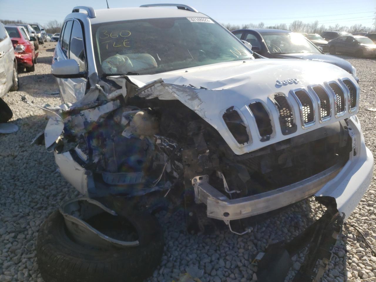 Photo 9 from auction – 2016 JEEP CHEROKEE L with VIN 1C4PJLCB1GW208521