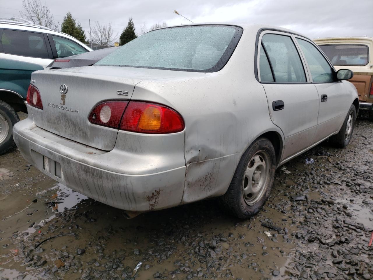 Photo 4 from auction – 2001 TOYOTA COROLLA CE with VIN 2T1BR12E01C430860