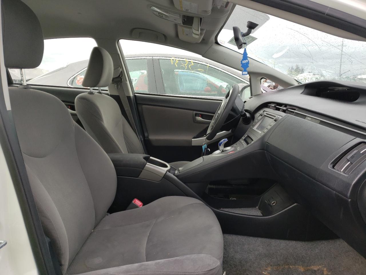 Photo 5 from auction – 2012 TOYOTA PRIUS with VIN JTDKN3DU9C5517684