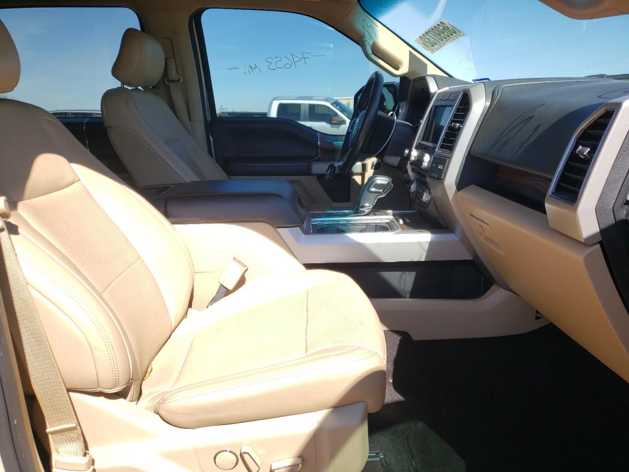 Photo 5 from auction – 2017 FORD F150 SUPER with VIN 1FTEW1EG2HKE36137
