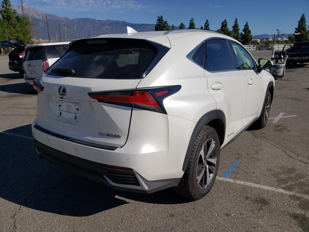 Photo 4 from auction – 2018 LEXUS NX 300H with VIN JTJBJRBZ2J2093192