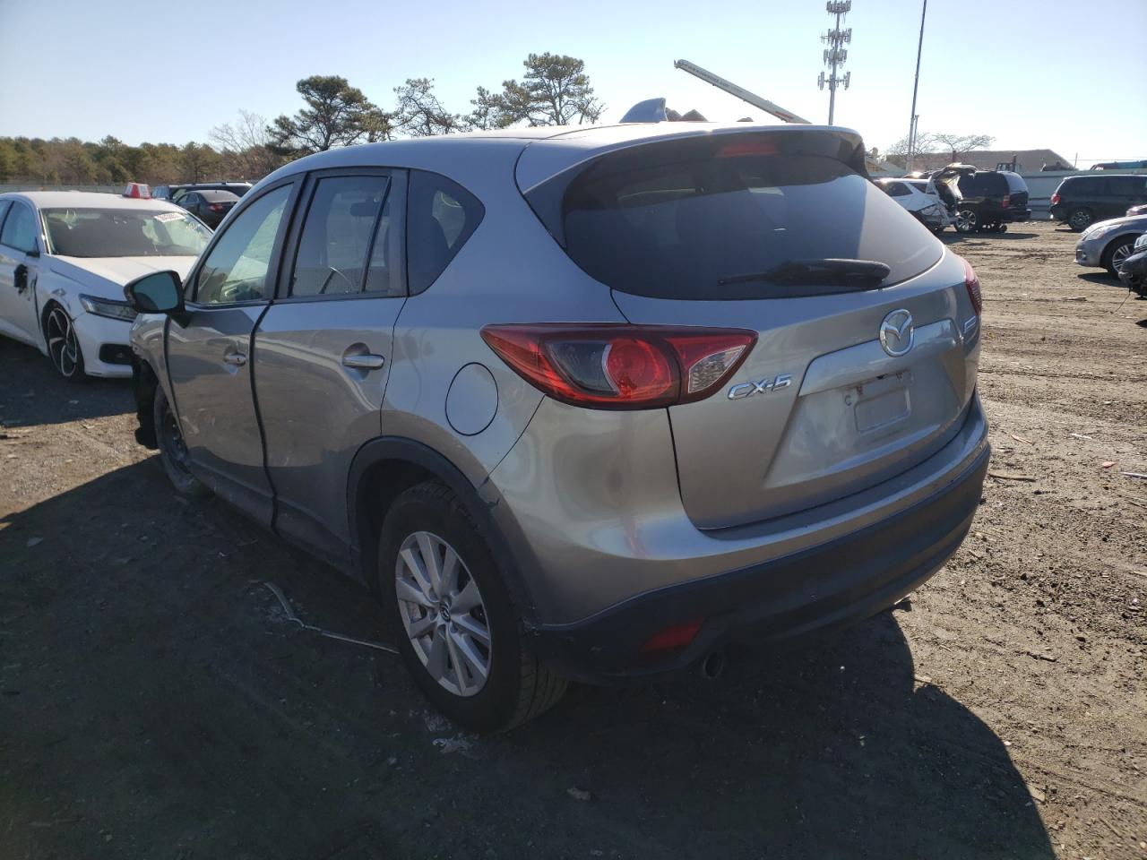 Photo 3 from auction – 2013 MAZDA CX-5 TOURI with VIN JM3KE2CE4D0136836