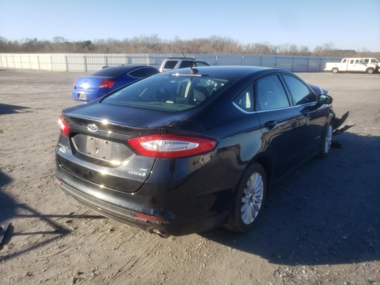 Photo 4 from auction – 2014 FORD FUSION SE with VIN 3FA6P0LU0ER236746