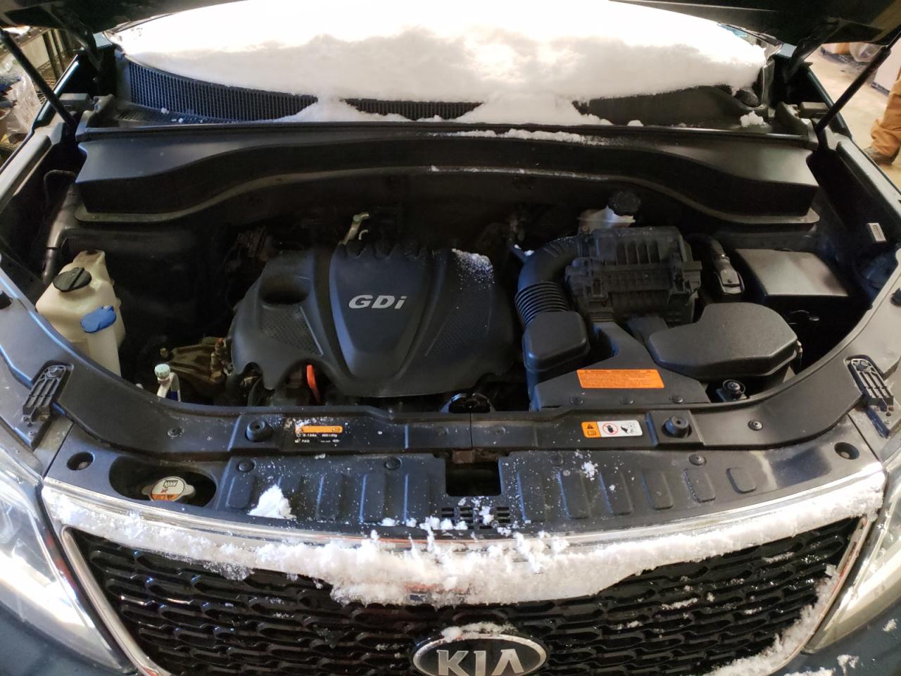 Photo 7 from auction – 2015 KIA SORENTO LX with VIN 5XYKTCA64FG605811