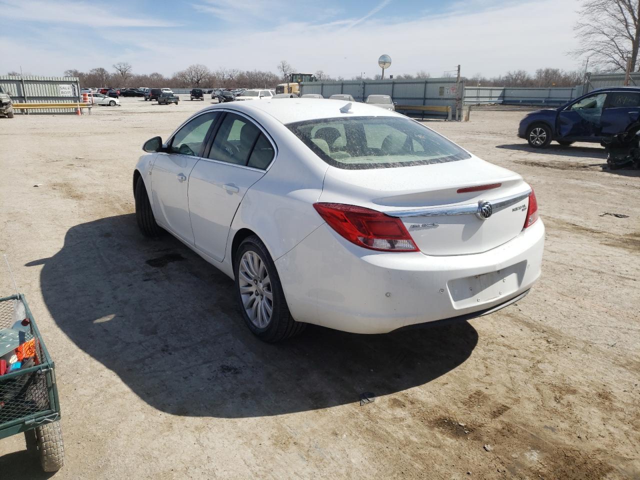 Photo 3 from auction – 2011 BUICK REGAL CXL with VIN W04GS5EC0B1134104