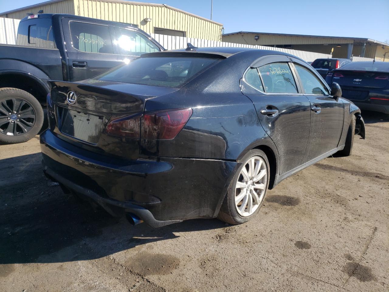 Photo 4 from auction – 2007 LEXUS IS 250 with VIN JTHCK262172013509