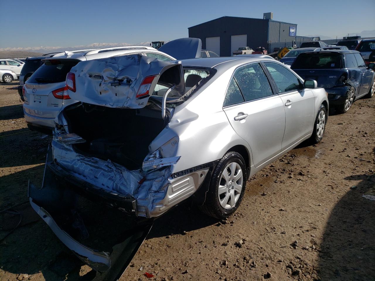 Photo 4 from auction – 2011 TOYOTA CAMRY BASE with VIN 4T1BF3EK7BU620130