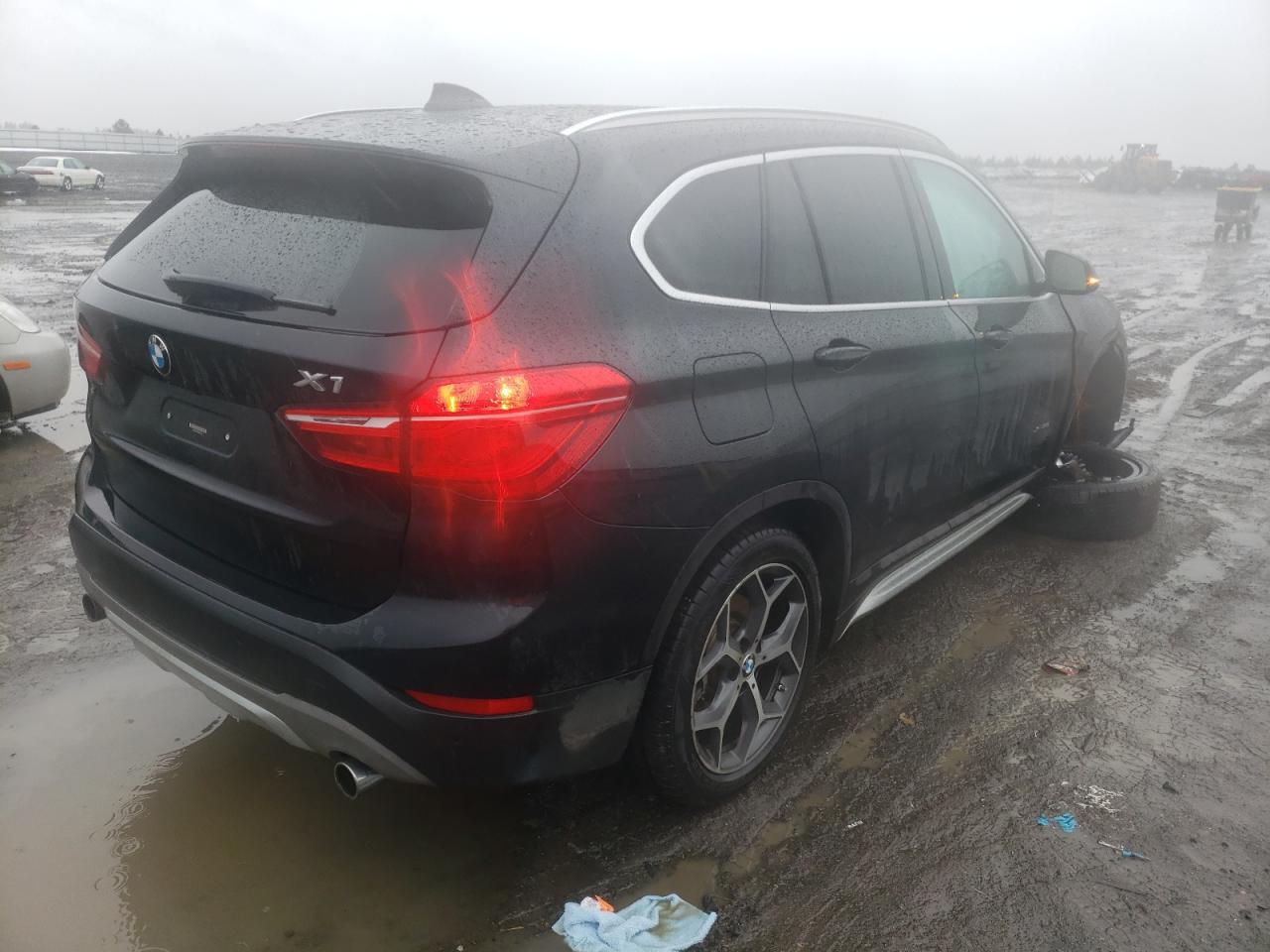 Photo 4 from auction – 2016 BMW X1 XDRIVE2 with VIN WBXHT3Z3XG4A51734