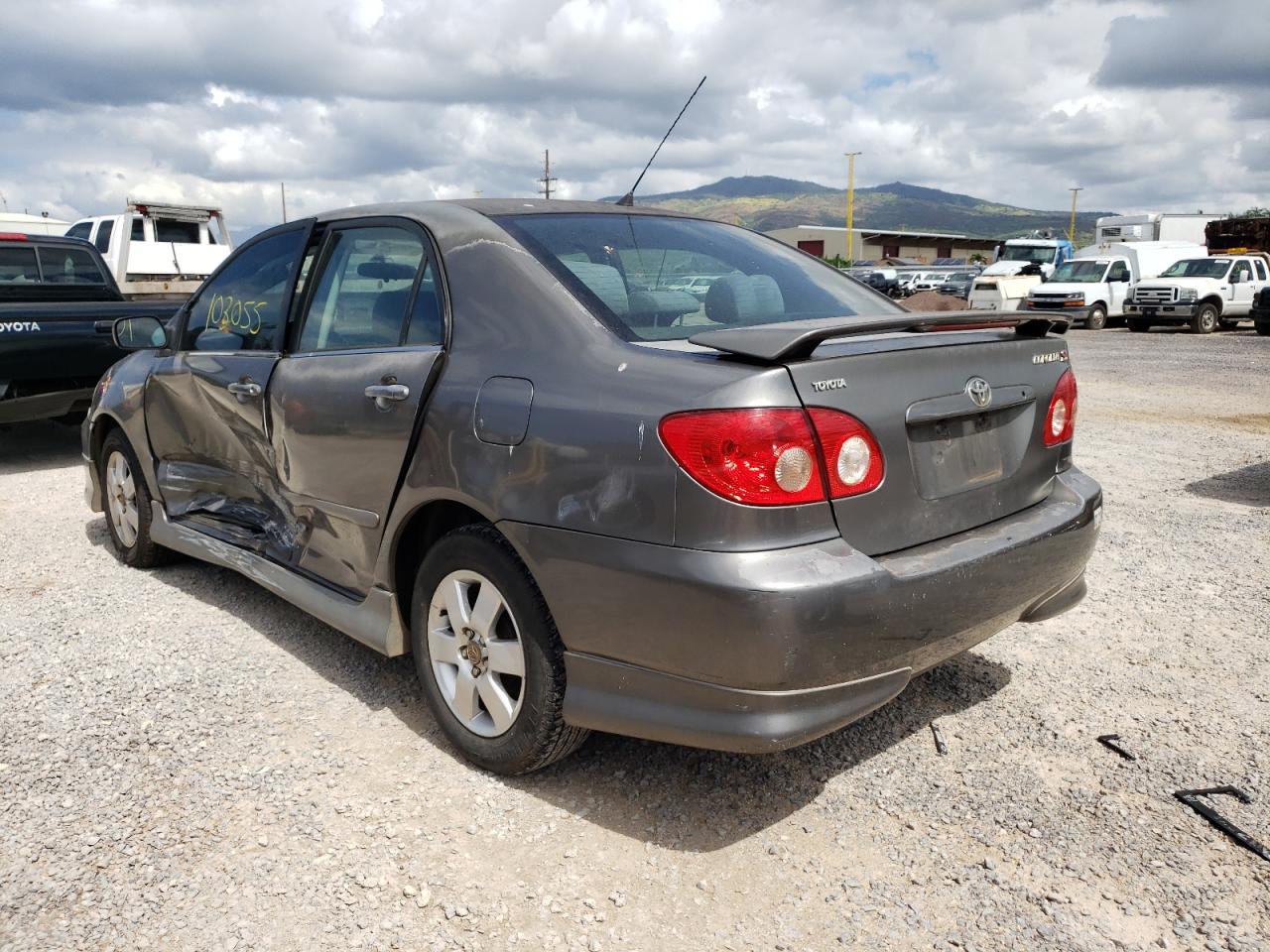 Photo 3 from auction – 2005 TOYOTA COROLLA CE with VIN 1NXBR30E25Z366713