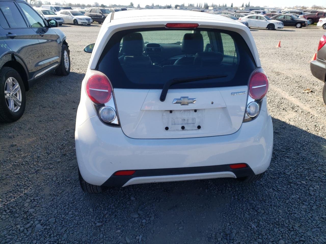 Photo 9 from auction – 2015 CHEVROLET SPARK LS with VIN KL8CA6S99FC805326