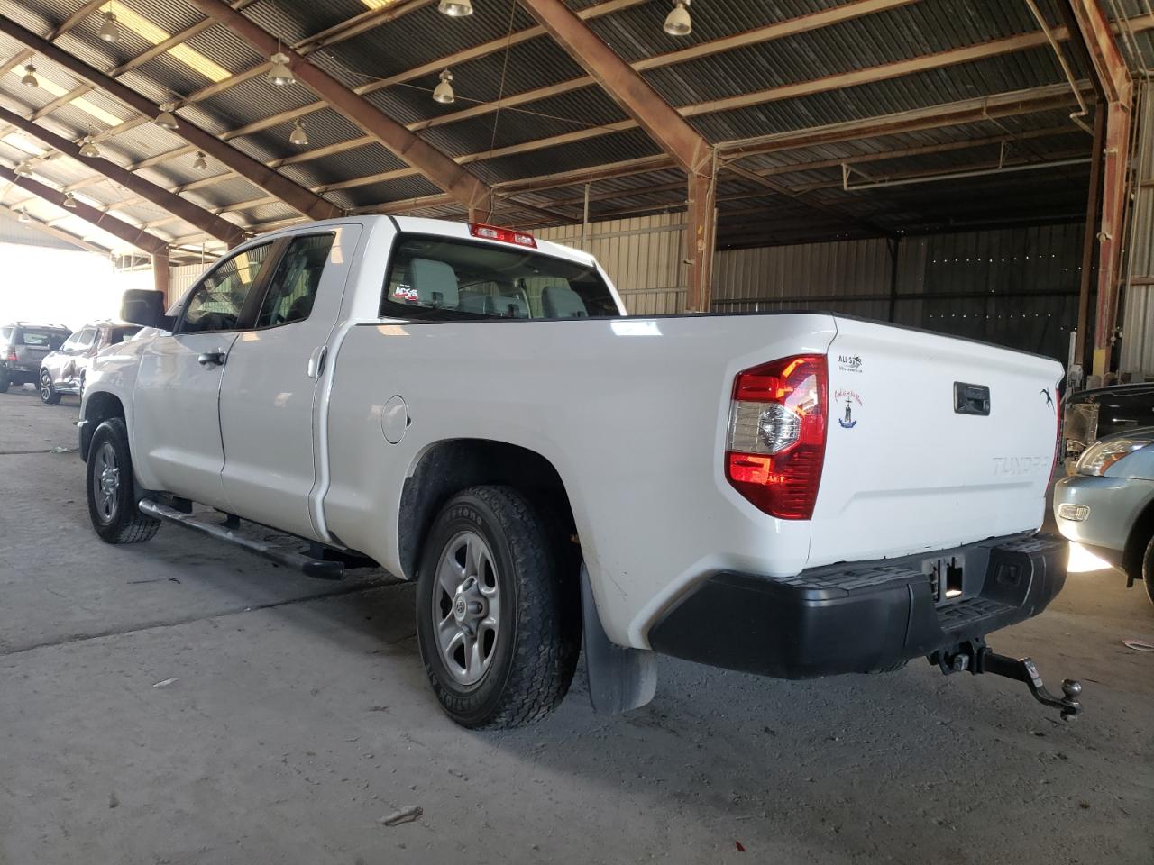Photo 3 from auction – 2014 TOYOTA TUNDRA DOU with VIN 5TFRM5F15EX072433