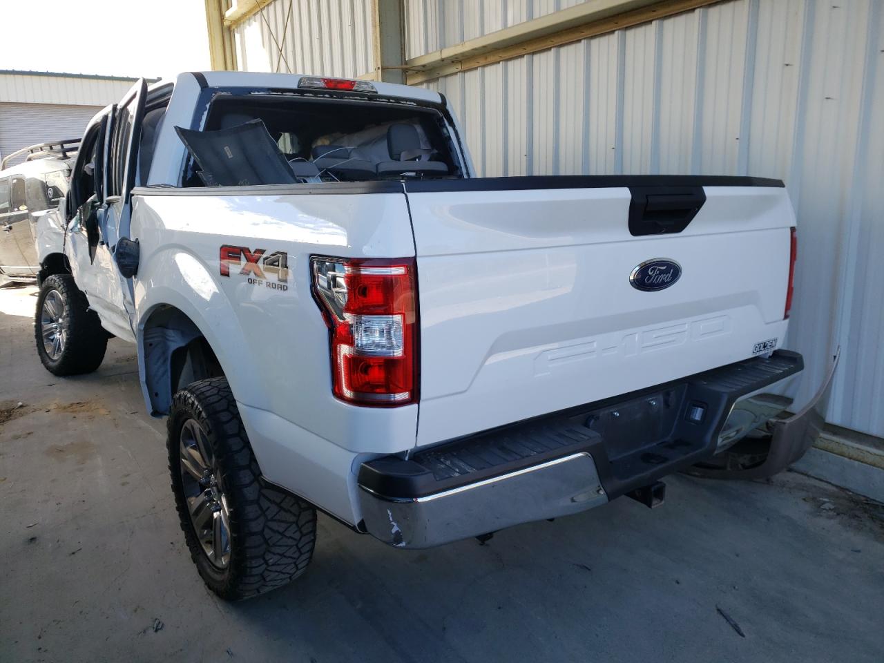 Photo 3 from auction – 2019 FORD F150 SUPER with VIN 1FTEW1E51KFA68418