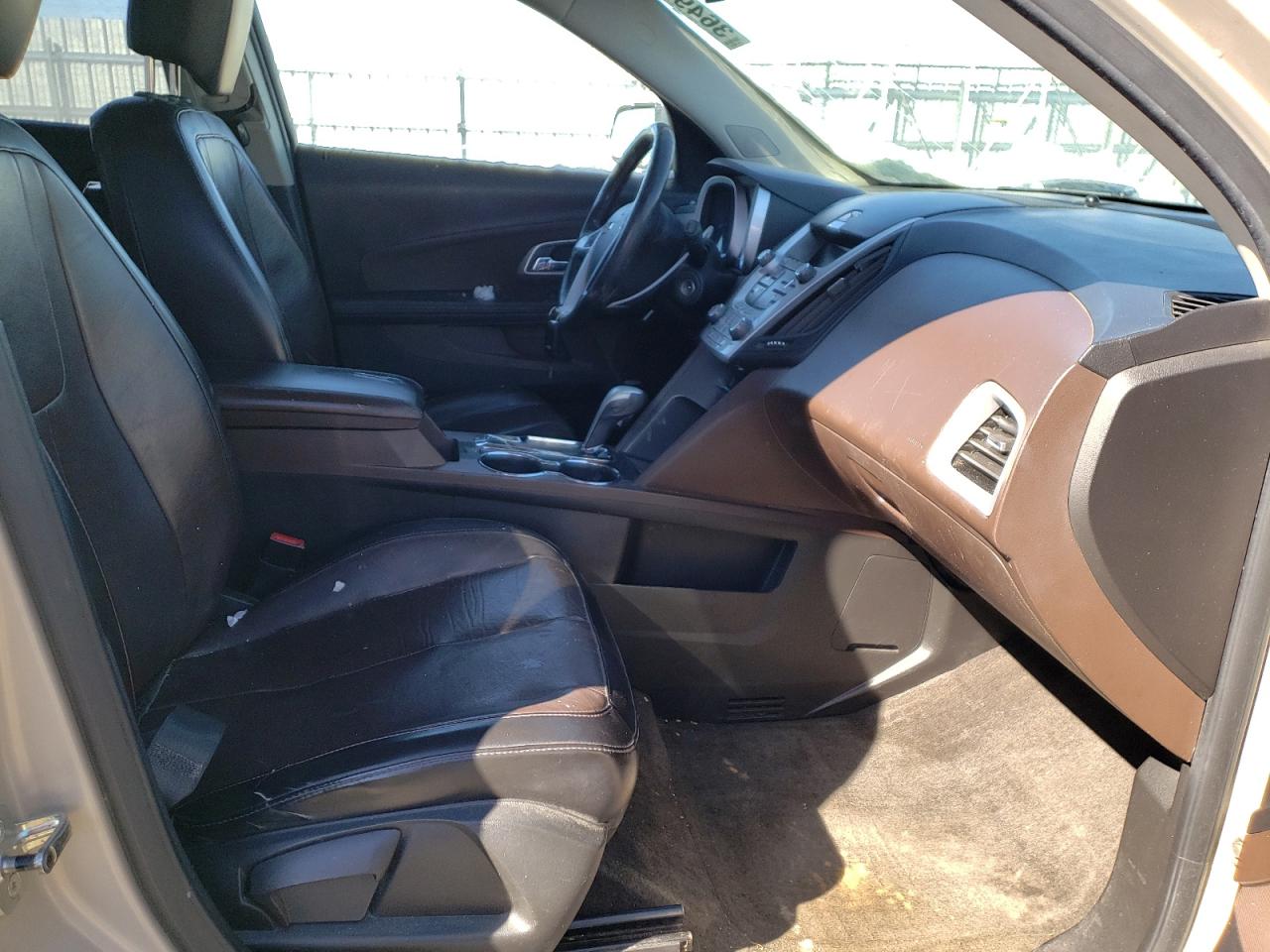 Photo 5 from auction – 2011 CHEVROLET EQUINOX LT with VIN 2CNFLNE54B6275833