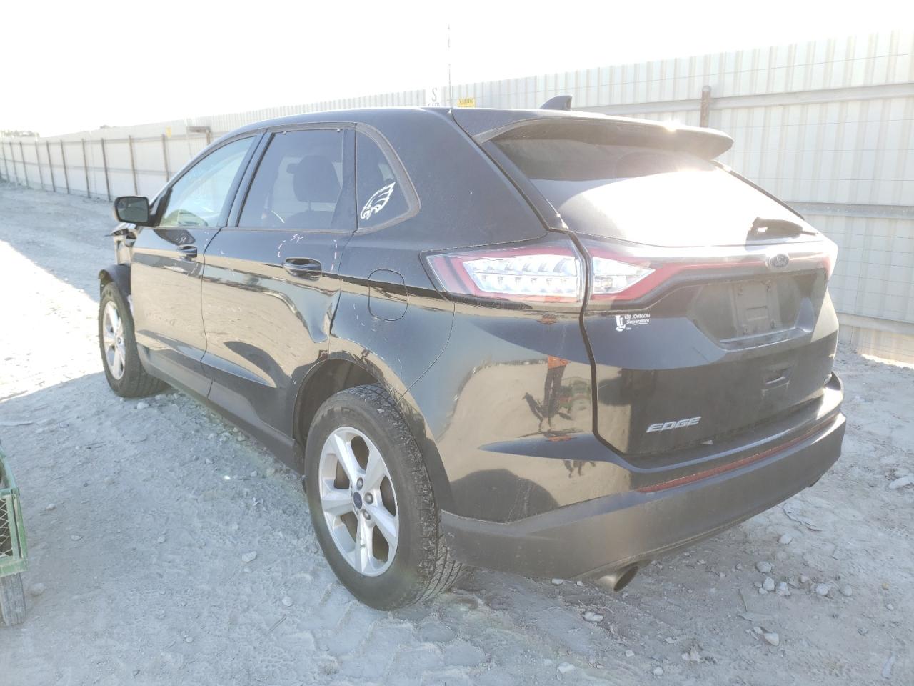 Photo 3 from auction – 2016 FORD EDGE SE with VIN 2FMPK3G95GBB27880