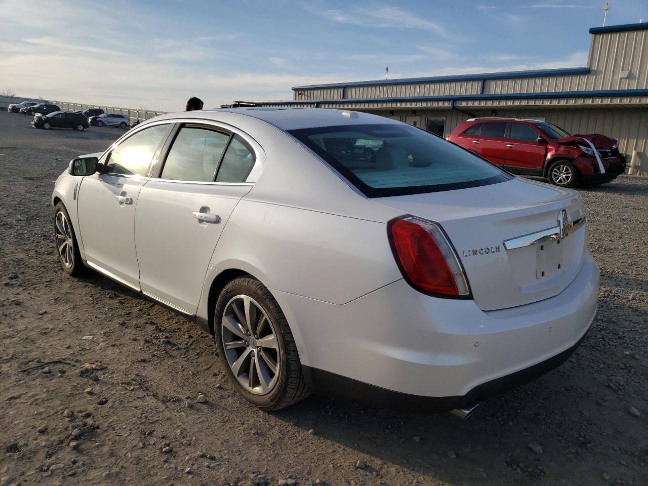 Photo 3 from auction – 2010 LINCOLN MKS with VIN 1LNHL9DR8AG615150