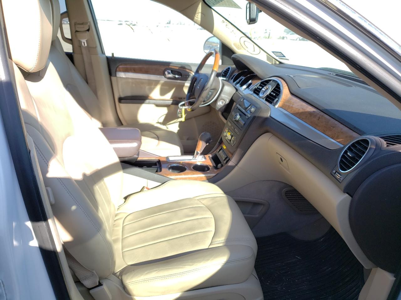 Photo 5 from auction – 2012 BUICK ENCLAVE with VIN 5GAKRCED7CJ338555