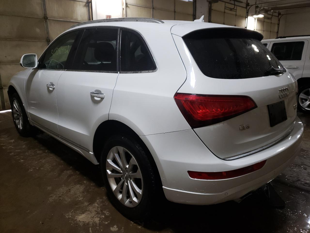 Photo 3 from auction – 2016 AUDI Q5 PREMIUM with VIN WA1L2AFP6GA091064