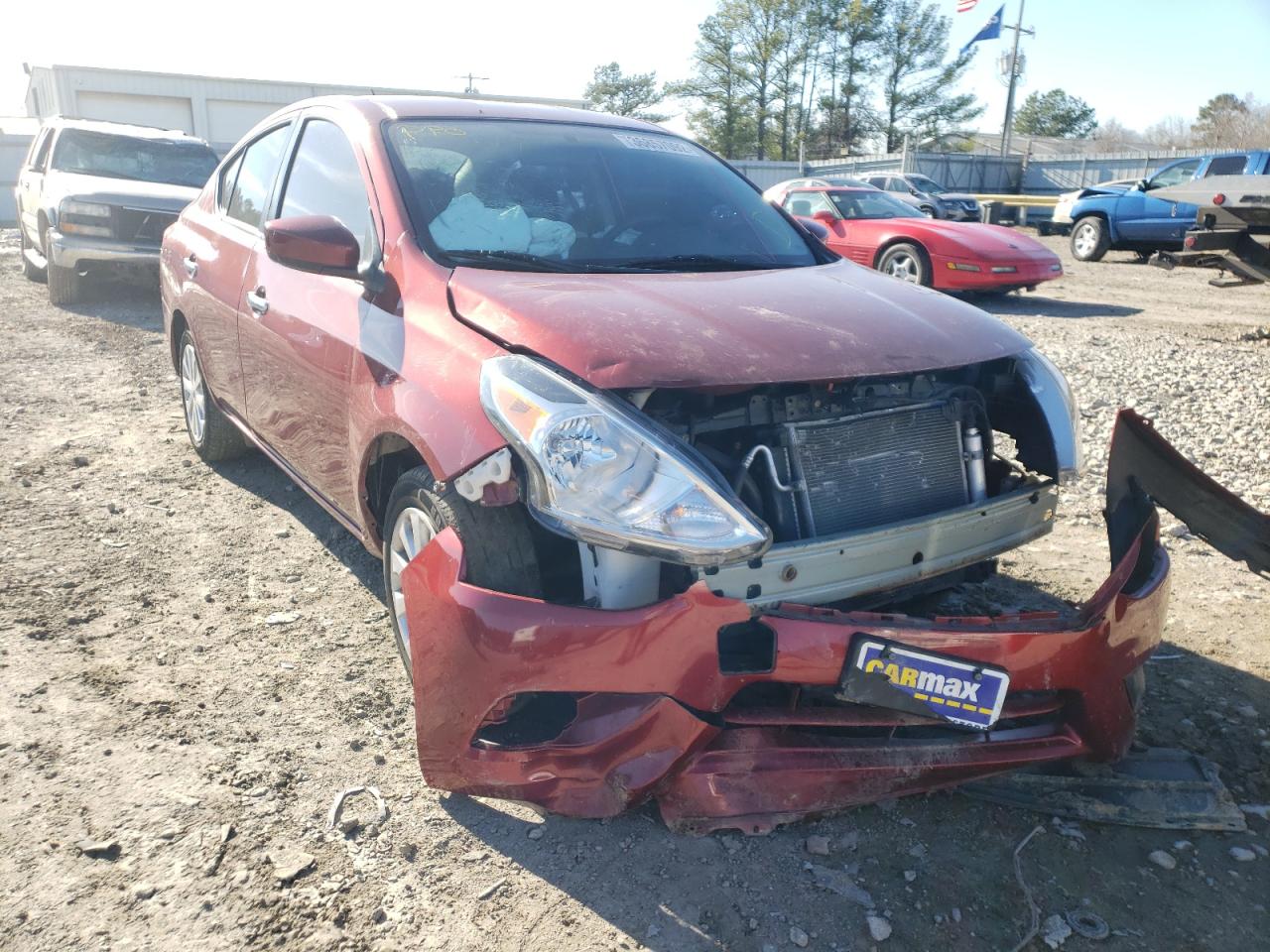 NISSAN VERSA S 2019 with VIN 3N1CN7AP2KL834752 - Photo from auction